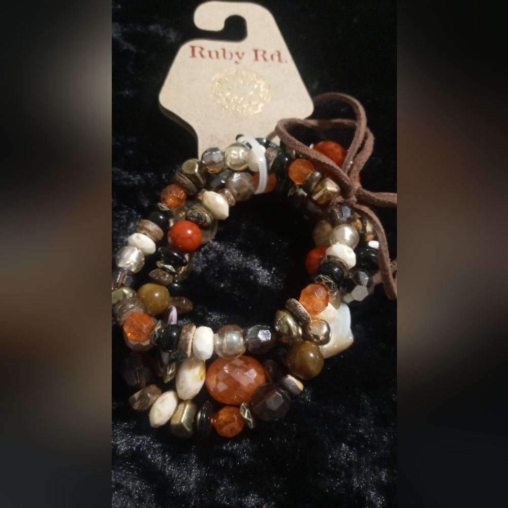 3 Ruby Rd. Expandable beaded bracelets. - Picture 3 of 4